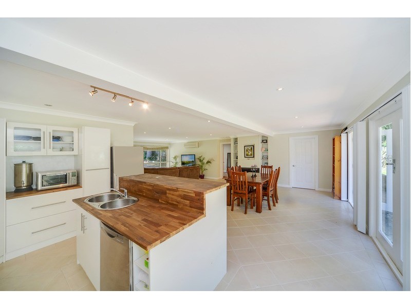 48 Caalong Street, Robertson NSW 2577