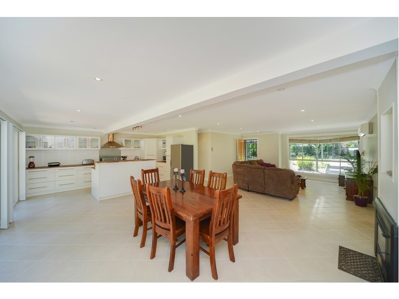 48 Caalong Street, Robertson NSW 2577