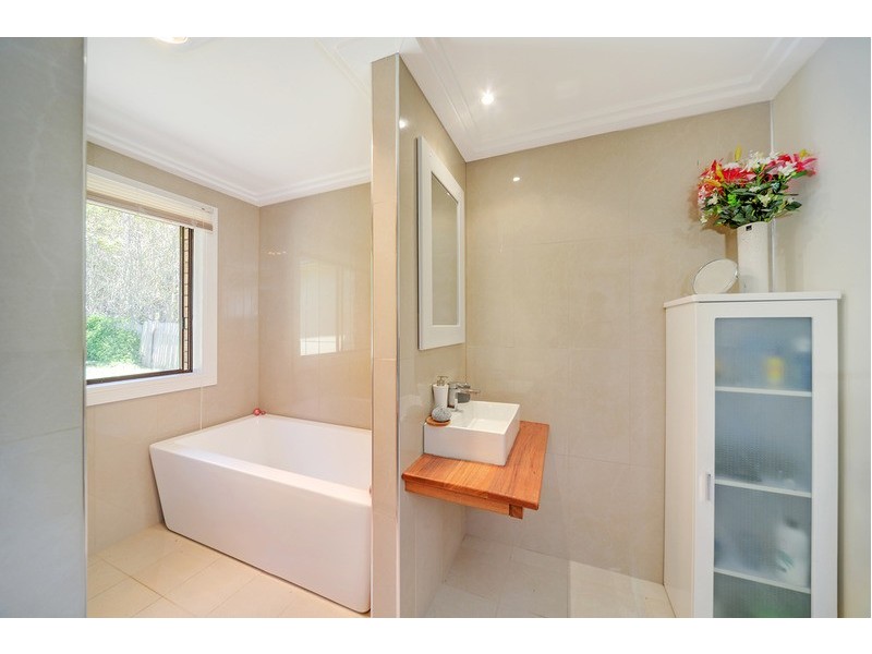 48 Caalong Street, Robertson NSW 2577