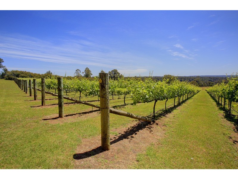 430 Tugalong Road, Canyonleigh NSW 2577