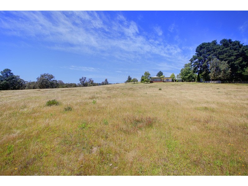 430 Tugalong Road, Canyonleigh NSW 2577