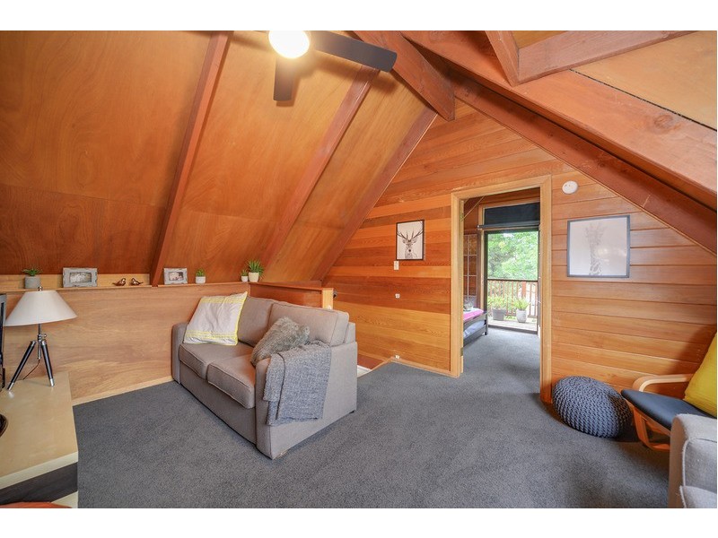 22 Railway Avenue, Colo Vale NSW 2575