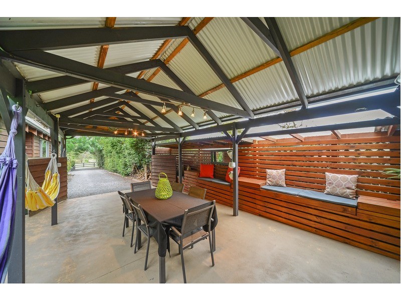 22 Railway Avenue, Colo Vale NSW 2575