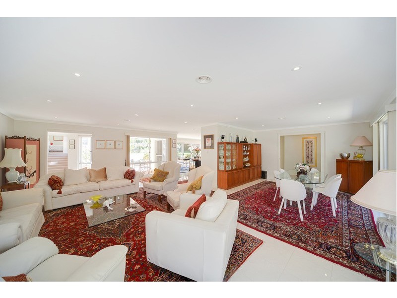 16 Phillip Street, Burradoo NSW 2576