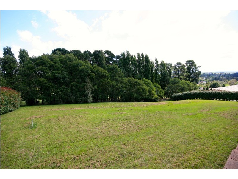 10 Dormie Place, Moss Vale NSW 2577