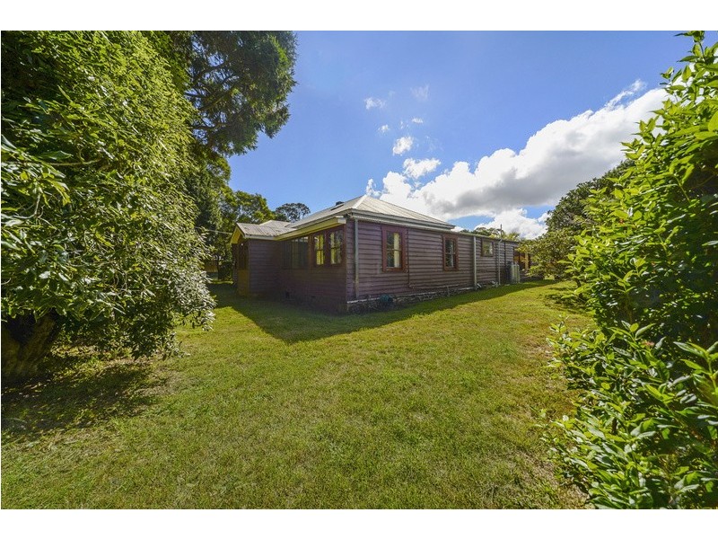 11 Main Street, Robertson NSW 2577