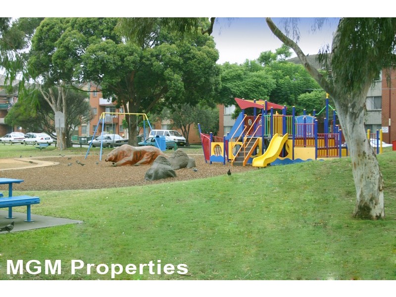 Unit 5/3 Longworth Avenue, Eastlakes NSW 2018