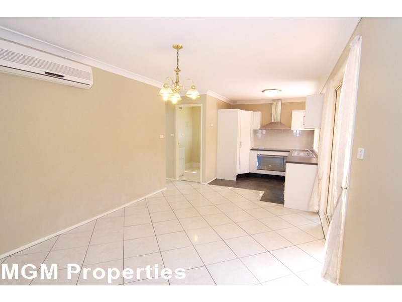 19 Cornelian Avenue, Eagle Vale NSW 2558