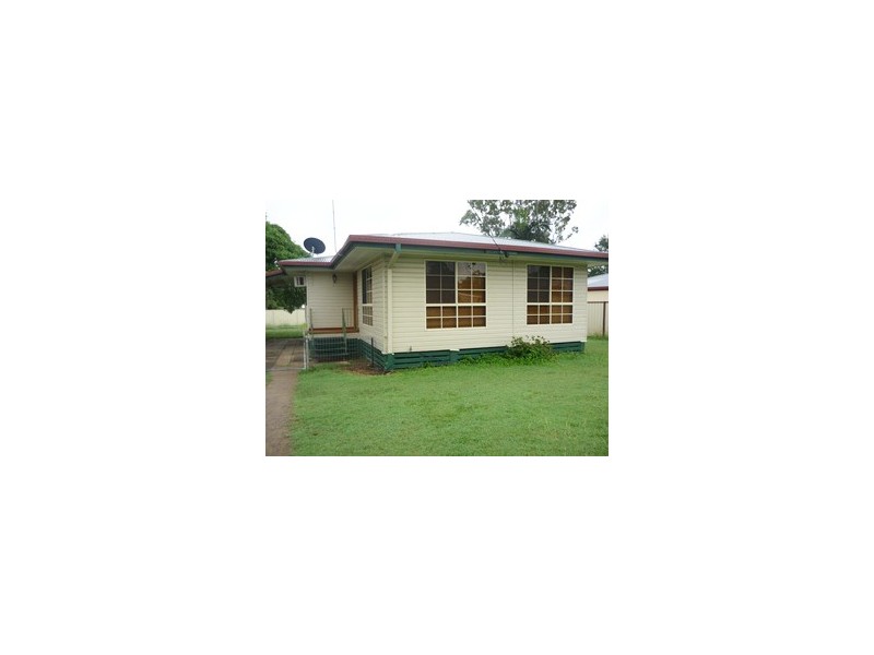 22 Leichardt Drive, Moranbah QLD 4744