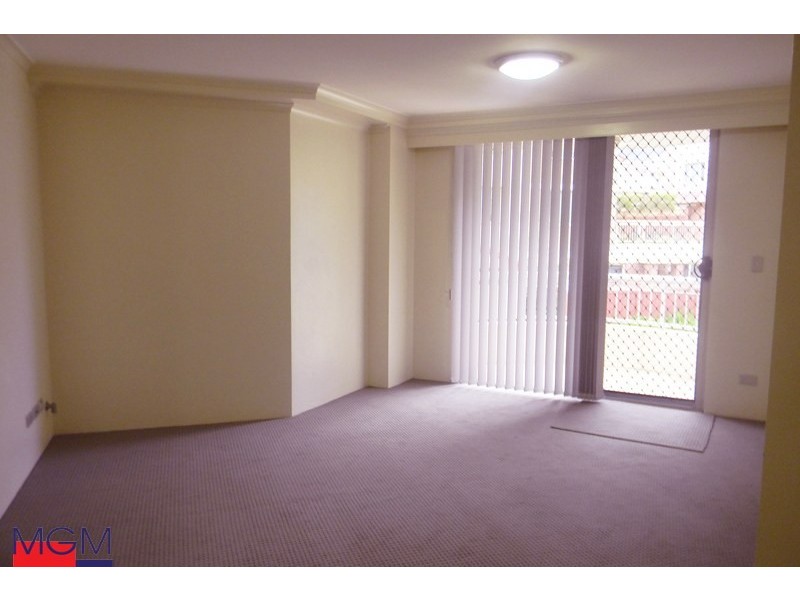 Unit 586/83-93 Dalmeny Avenue, Rosebery NSW 2018