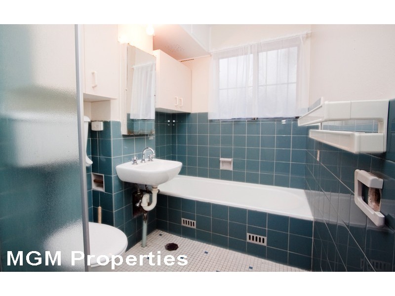 Unit 4/30 Barber Avenue, Eastlakes NSW 2018