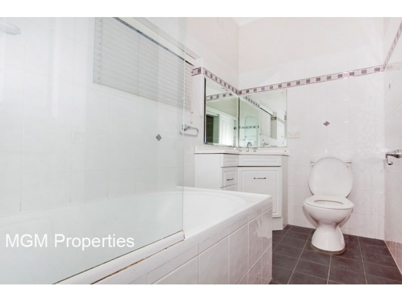 47 Robinson Street, Eastlakes NSW 2018