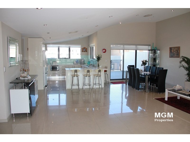 Unit 88/1-5 Bourke Street, Mascot NSW 2020