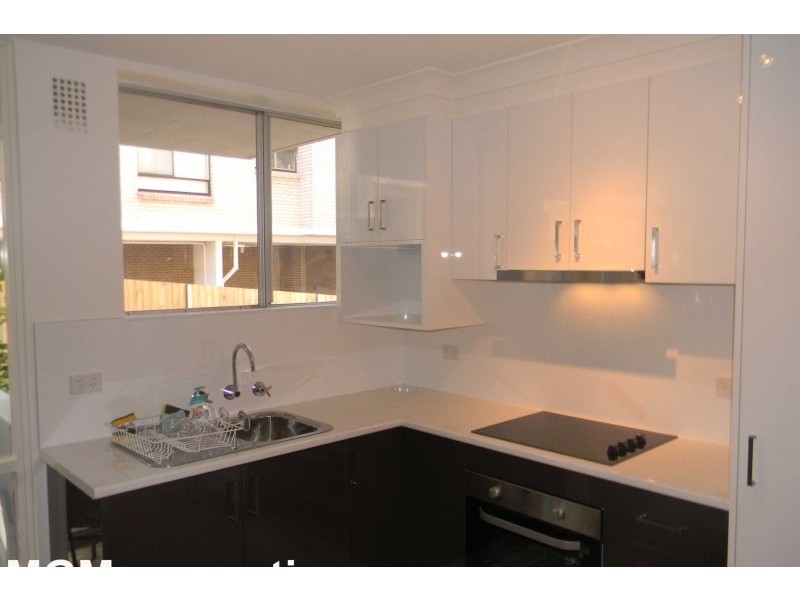 Unit 2/5-7 MacPherson Street, Bronte NSW 2024