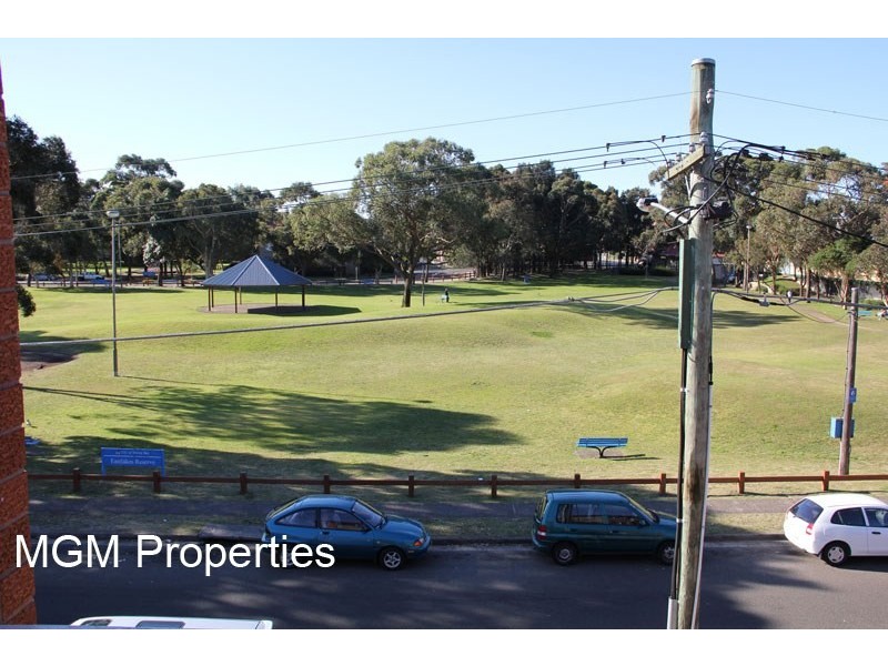 Unit 12/16 Barber Avenue, Eastlakes NSW 2018