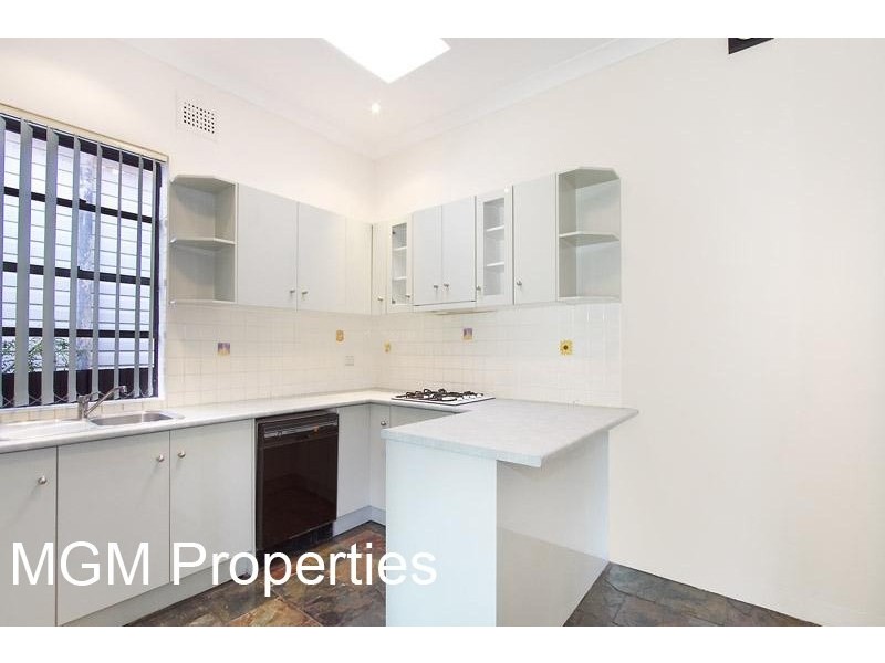 42 Garden Street, Eastlakes NSW 2018