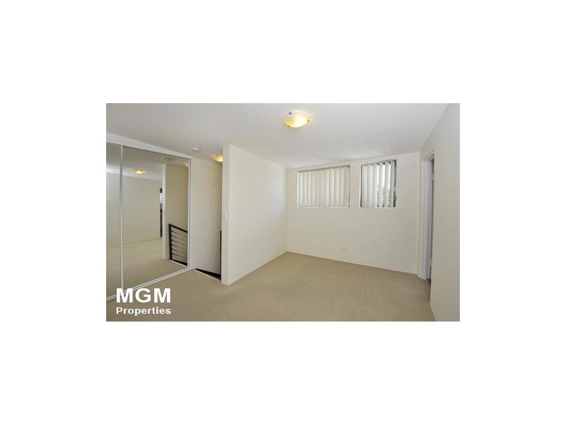 Unit 11/2 Daniel Street, Botany NSW 2019