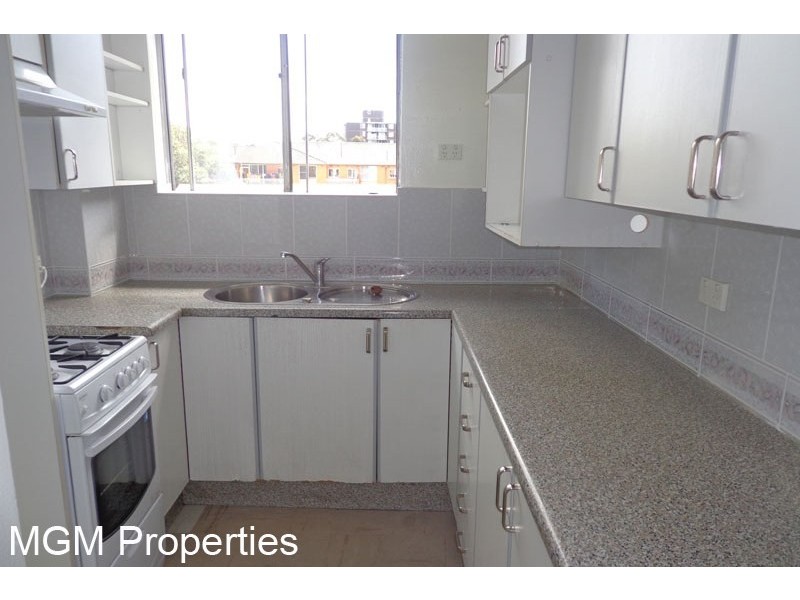 Unit 9/68 Mascot Drive, Eastlakes NSW 2018