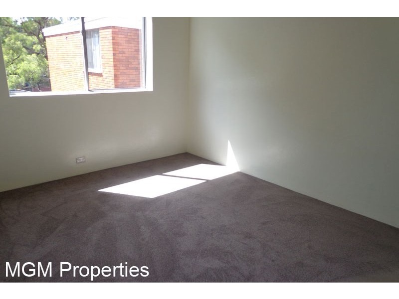 Unit 9/68 Mascot Drive, Eastlakes NSW 2018