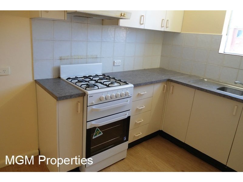 Unit 11/14 Barber Avenue, Eastlakes NSW 2018