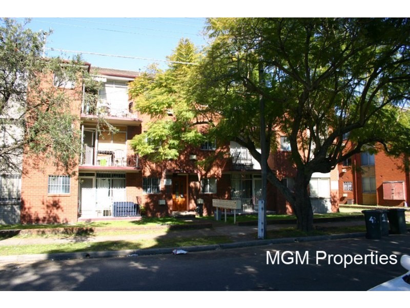 Unit 11/14 Barber Avenue, Eastlakes NSW 2018