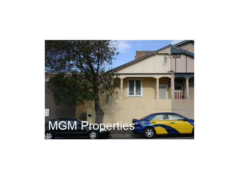 12 Collins Street, Beaconsfield NSW 2015