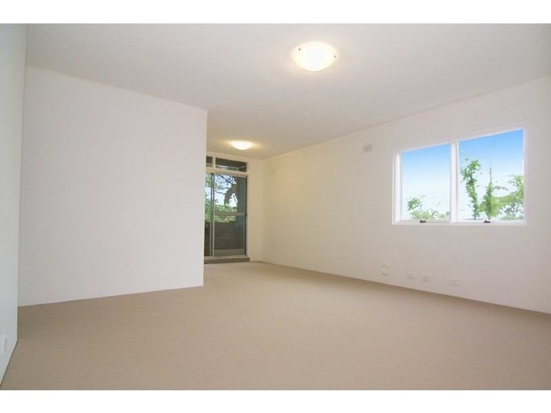 Unit 5/62 Hillary Close, Eastlakes NSW 2018