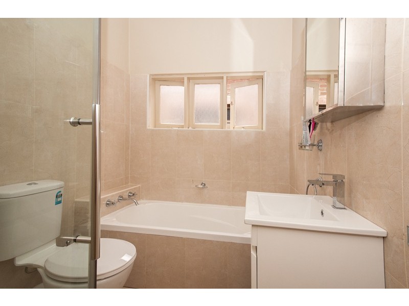 109 Sutherland Street, Mascot NSW 2020