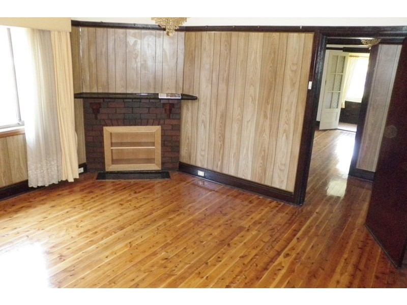 14 Casino Street, Eastlakes NSW 2018