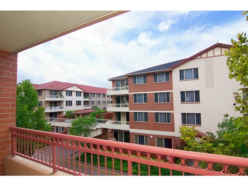 Unit 463/83-93 Dalmeny Avenue, Rosebery NSW 2018