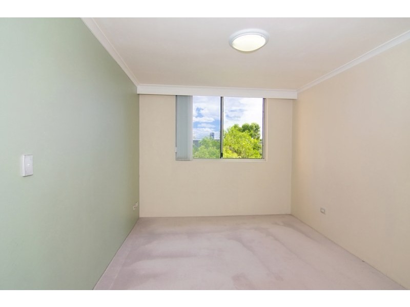 Unit 751/83-93 Dalmeny Avenue, Rosebery NSW 2018