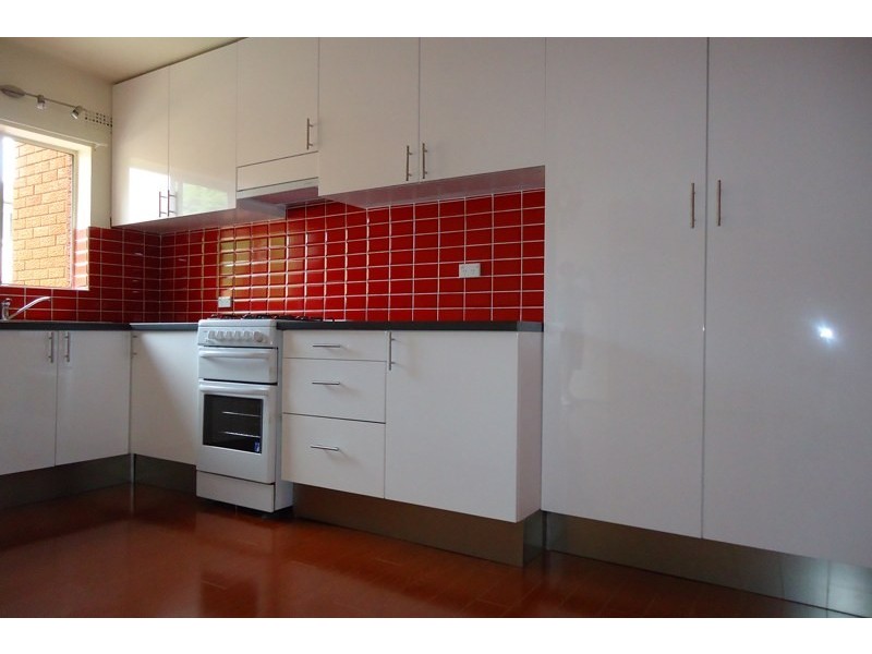 Unit 6/10 Barber Avenue, Eastlakes NSW 2018