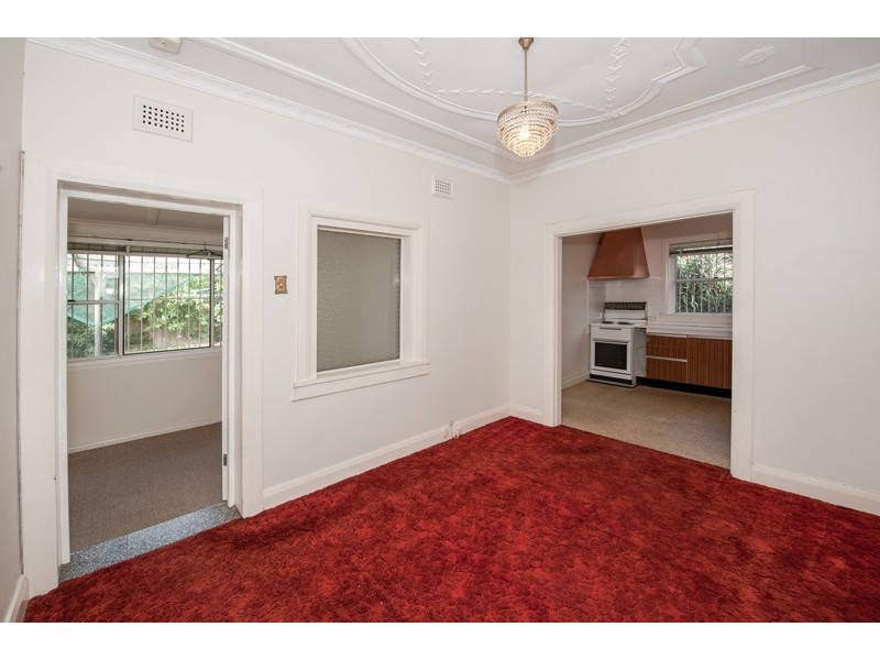 85 Rothschild Avenue, Rosebery NSW 2018