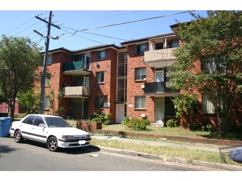 Unit 7/18 Barber Avenue, Eastlakes NSW 2018