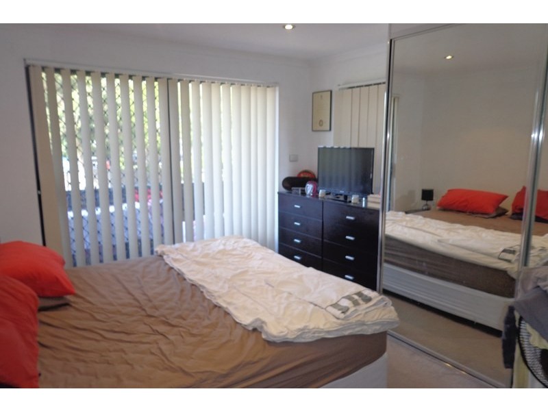 Unit 3/9 Florence Avenue, Eastlakes NSW 2018