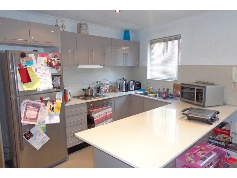 Unit 3/9 Florence Avenue, Eastlakes NSW 2018