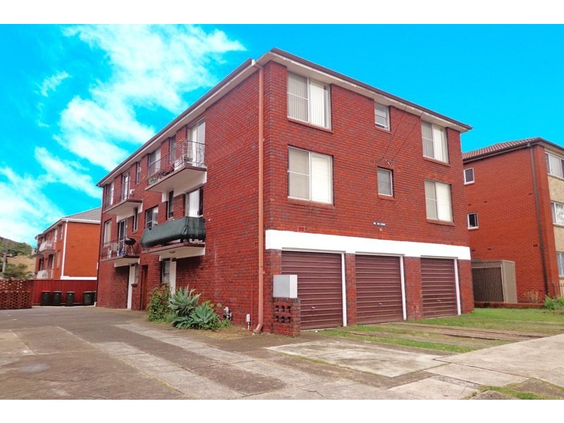 Unit 4/11 Mascot Drive, Eastlakes NSW 2018