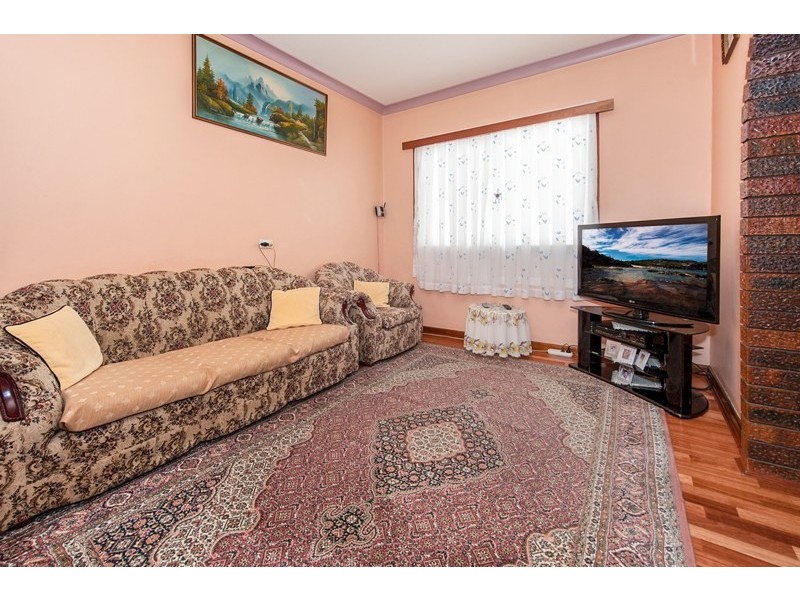 23 Maloney Street, Eastlakes NSW 2018