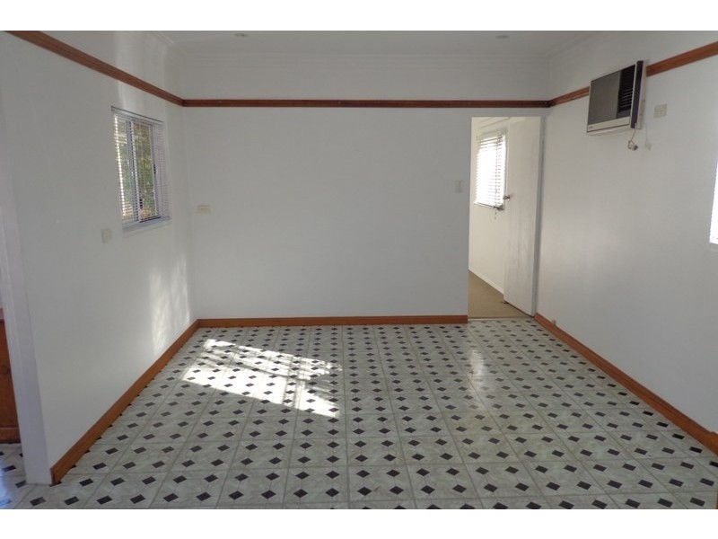6 Ripon Way, Rosebery NSW 2018