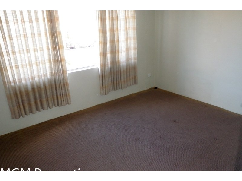 Unit 1/2 Evans Avenue, Eastlakes NSW 2018