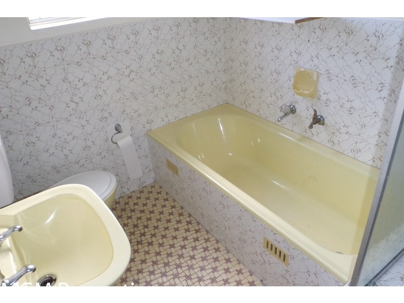 Unit 1/2 Evans Avenue, Eastlakes NSW 2018