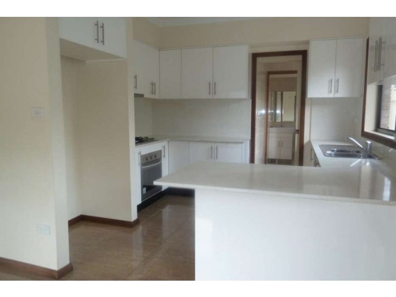 17B Turner Avenue, Casula NSW 2170