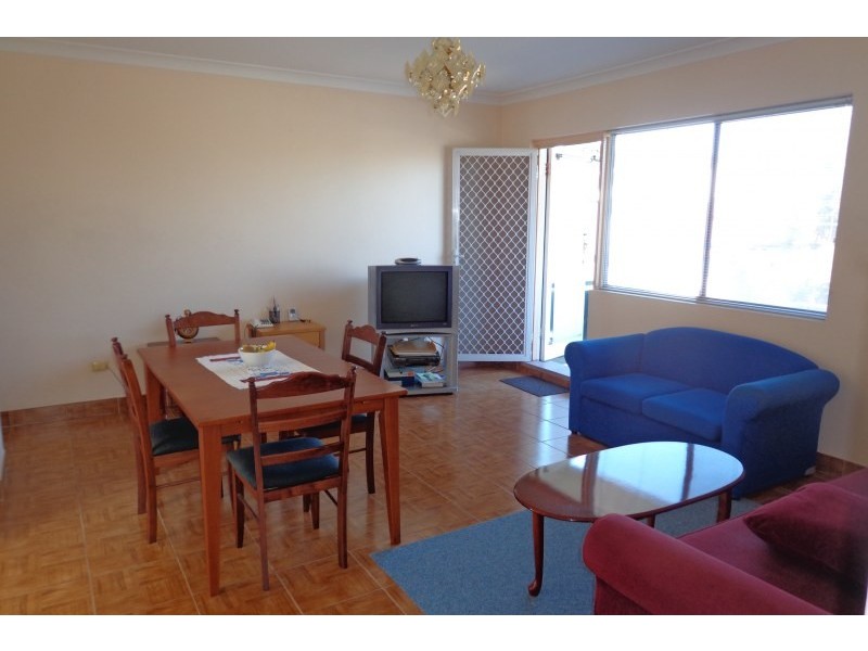 Unit 4/38 Universal Street, Eastlakes NSW 2018