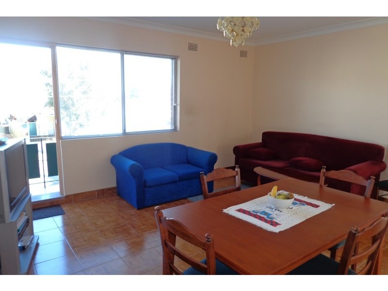 Unit 4/38 Universal Street, Eastlakes NSW 2018