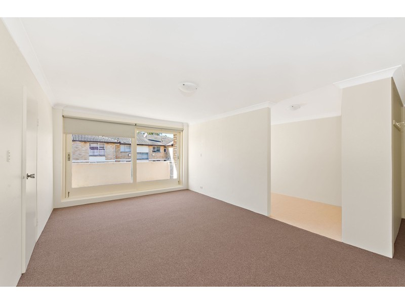 Unit 9/6 Hearne Close, Eastlakes NSW 2018