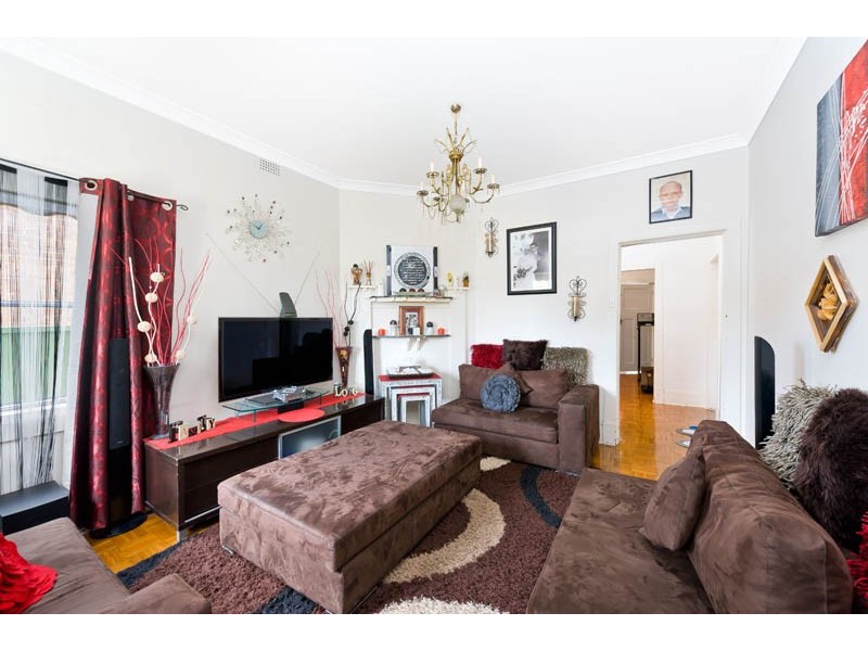 285 Princes Highway, Carlton NSW 2218