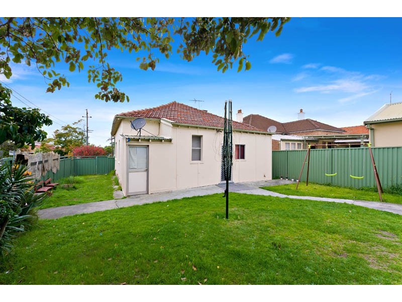 285 Princes Highway, Carlton NSW 2218