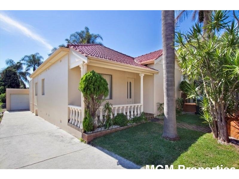 42 Garden Street, Eastlakes NSW 2018