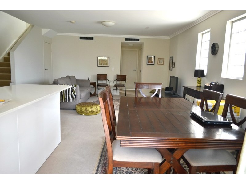 Unit 18/32 Stephen Road, Botany NSW 2019