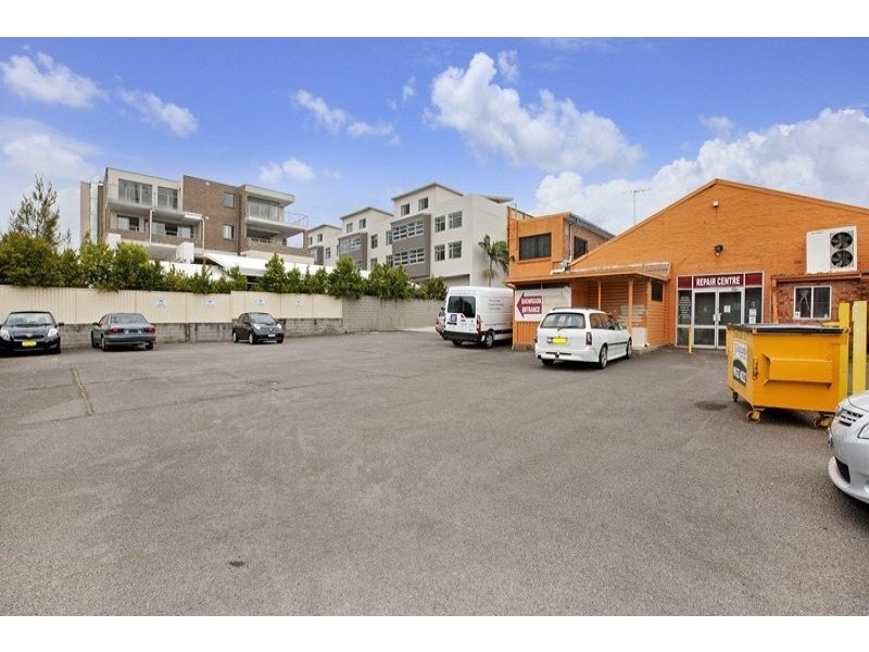 898-902 Canterbury Road, Roselands NSW 2196